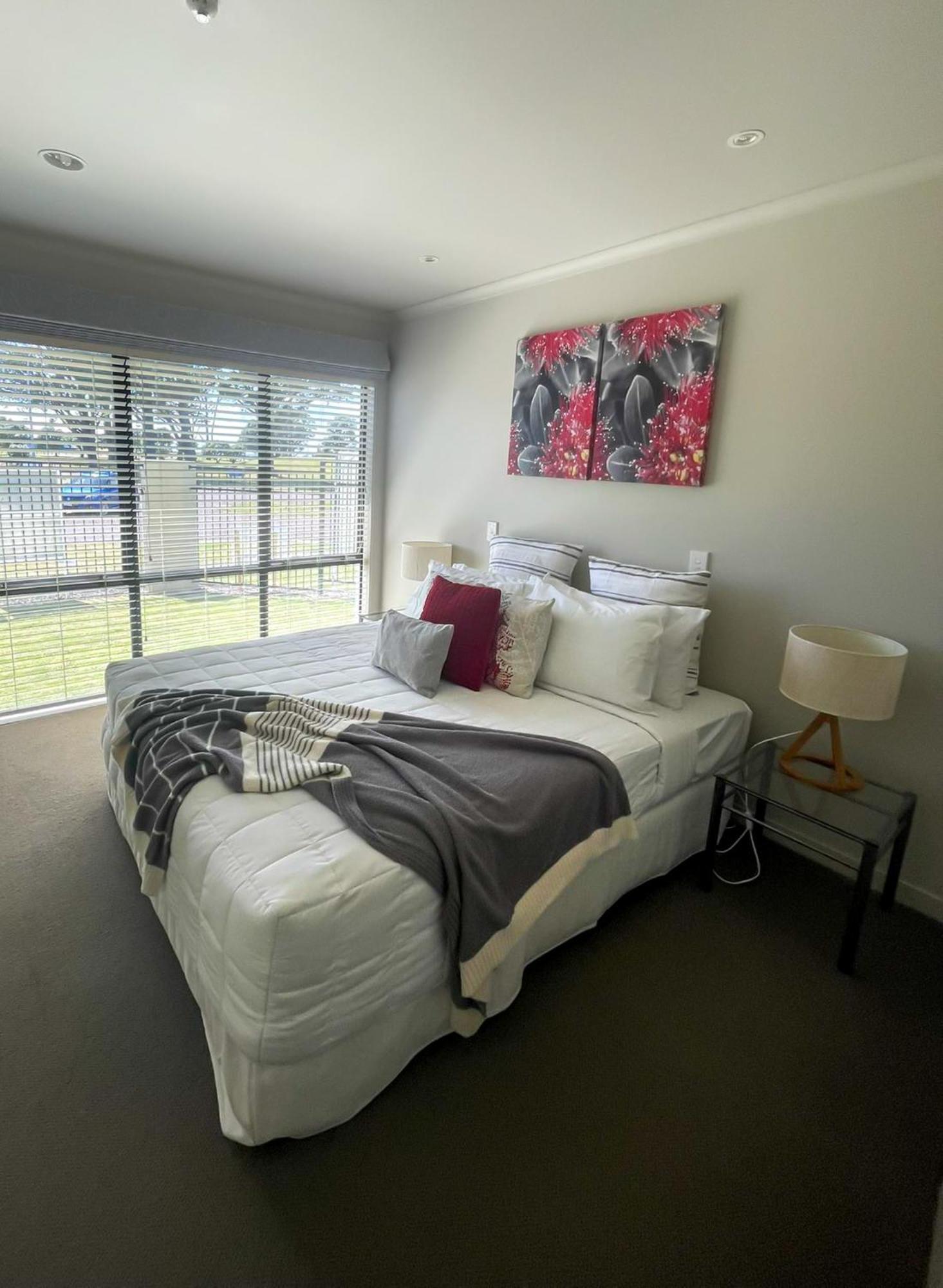 Ocean Breeze Resort Pauanui Exteriör bild