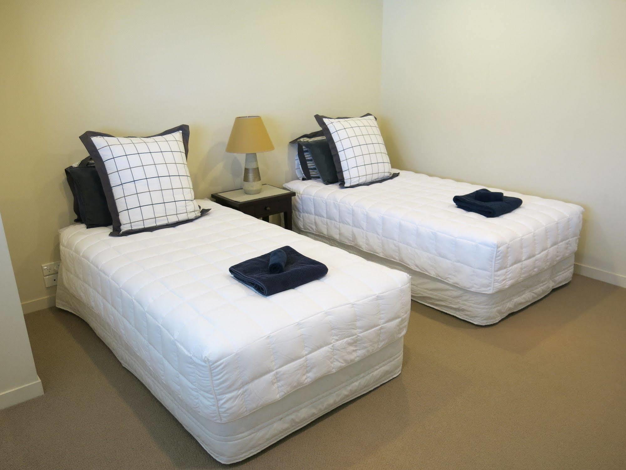 Ocean Breeze Resort Pauanui Exteriör bild